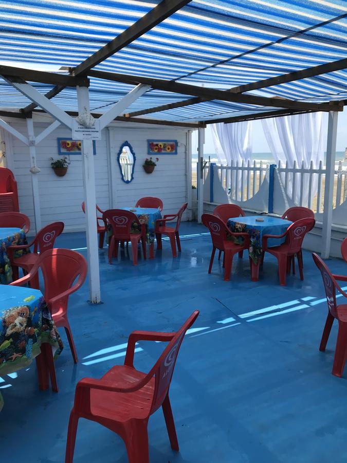 La Veranda Hotel Ardea Exterior photo